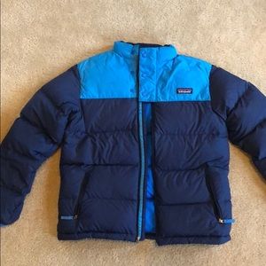 Boys Patagonia puffy down coat